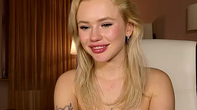 LexieLoree online show from December 2024 08:12:01 AM