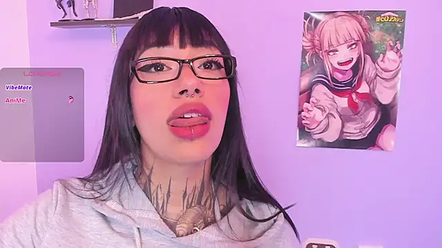 Snapshot of Akari1_Mischief chatting on November 2025 03:12:01 AM Akari1 Mischief online show from November 2025 03:12:01 AM