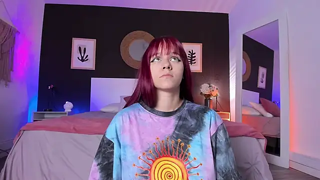 VioletPaket online show from September 2025 11:23:02 AM