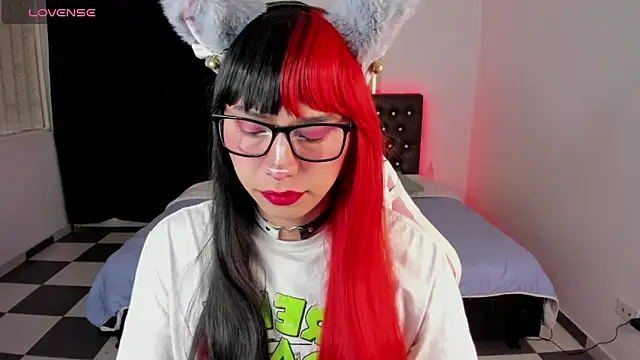 paula kawaiifu  online show from January 2025 02:19:01 PM