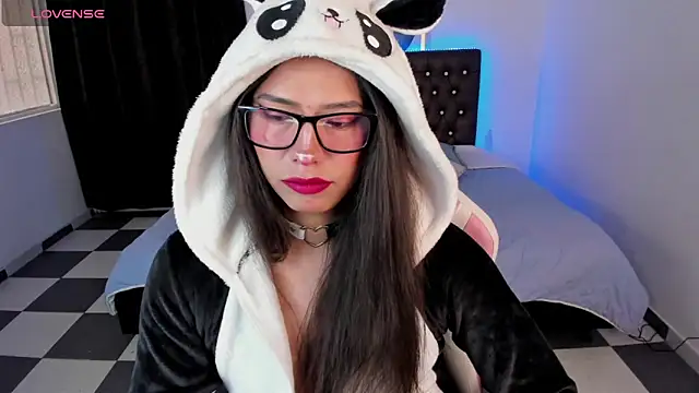 paula kawaiifu  online show from January 2025 05:16:02 PM