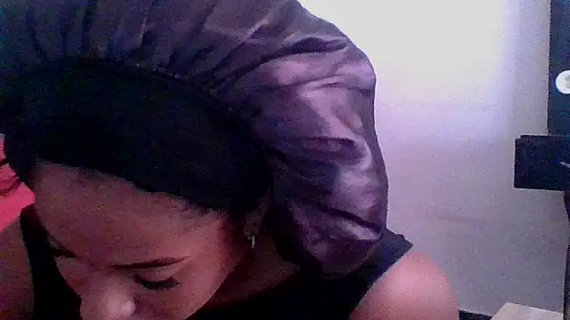 Kitra New online show from December 2025 01:50:02 PM