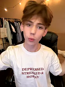 Snapshot of Ohnosashaa chatting on November 2025 01:33:01 PM Ohnosashaa online show from November 2025 01:33:01 PM