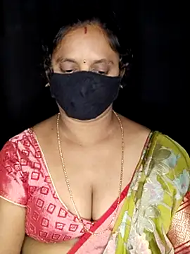 Snapshot of vintage-vibs chatting on November 2025 06:25:02 AM vintage-vibs online show from November 2025 06:25:02 AM