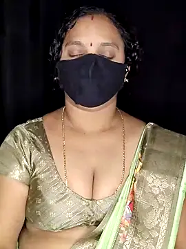 Snapshot of vintage-vibs chatting on November 2025 04:04:01 AM vintage-vibs online show from November 2025 04:04:01 AM