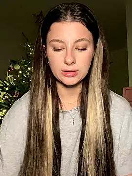 Mia-Minou online show from November 2025 01:08:02 AM