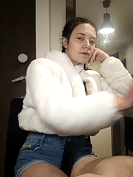 Isabella 21x online show from February 2025 02:21:01 PM