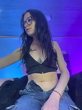 Isabella 21x online show from March 2026 01:16:02 PM