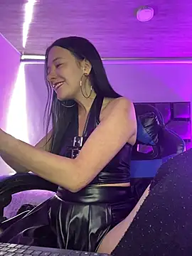 Isabella 21x online show from June 2026 01:46:02 PM
