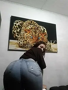 dulccemaria24 online show from April 2026 07:58:01 PM