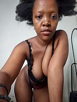 Snapshot of curvysexybody chatting on March 2026 08:36:01 AM curvysexybody online show from March 2026 08:36:01 AM