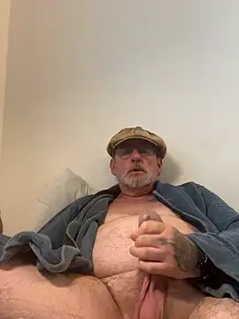 oldenglishguy online show from June 2026 07:45:01 PM