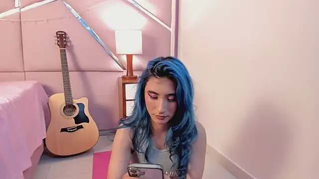 Snapshot of Lunapage chatting on February 2025 04:10:02 PM Lunapage online show from February 2025 04:10:02 PM