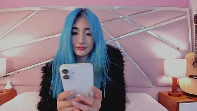 Snapshot of Lunapage chatting on March 2025 01:08:01 PM Lunapage online show from March 2025 01:08:01 PM