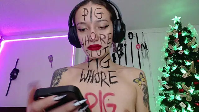 Eloise-brown online show from December 2024 08:22:01 AM