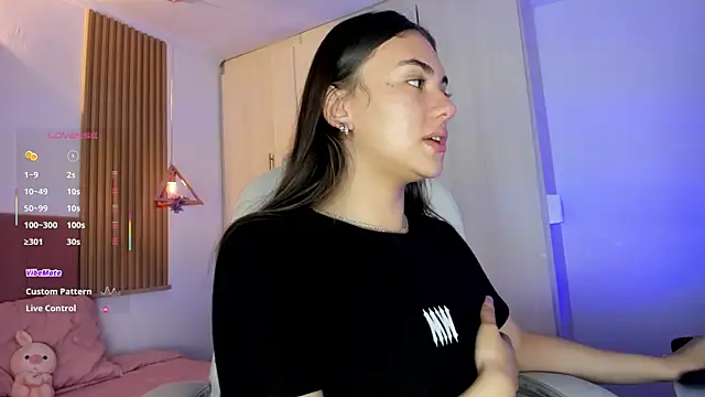 Snapshot of mia_nevaeh chatting on July 2026 08:44:01 PM mia nevaeh online show from July 2026 08:44:01 PM