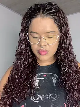 Snapshot of antonella_19x chatting on December 2024 11:34:02 PM antonella 19x online show from December 2024 11:34:02 PM