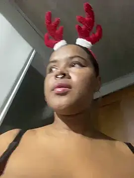 Snapshot of antonella_19x chatting on December 2024 03:29:02 AM antonella 19x online show from December 2024 03:29:02 AM