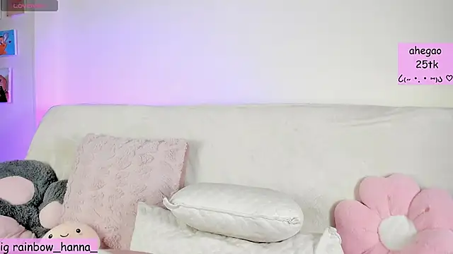 Snapshot of HannaRainbow_ chatting on September 2025 11:49:02 PM HannaRainbow  online show from September 2025 11:49:02 PM