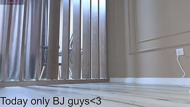 Snapshot of Ake_Mi chatting on October 2025 05:22:01 AM Ake Mi online show from October 2025 05:22:01 AM