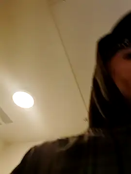 Snapshot of gabelove369 chatting on December 2024 05:38:02 AM gabelove369 online show from December 2024 05:38:02 AM