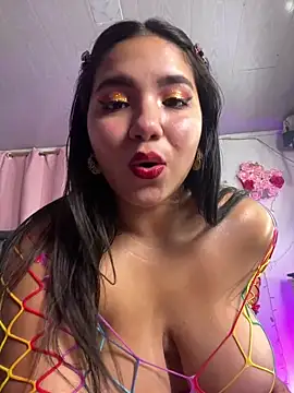 Snapshot of AnnaRosse1 chatting on April 2026 04:06:02 AM AnnaRosse1 online show from April 2026 04:06:02 AM