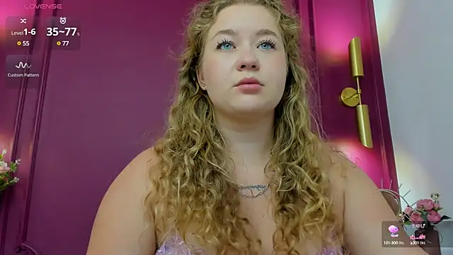 Snapshot of CassieRide chatting on February 2025 12:50:01 PM CassieRide online show from February 2025 12:50:01 PM