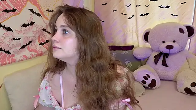 Sellya Houston online show from November 2025 09:20:01 AM