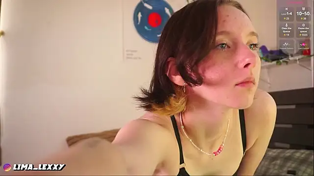 Snapshot of LimaLexxx chatting on April 2026 02:16:02 AM LimaLexxx online show from April 2026 02:16:02 AM