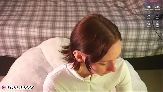 Snapshot of LimaLexxx chatting on April 2026 02:17:02 AM LimaLexxx online show from April 2026 02:17:02 AM