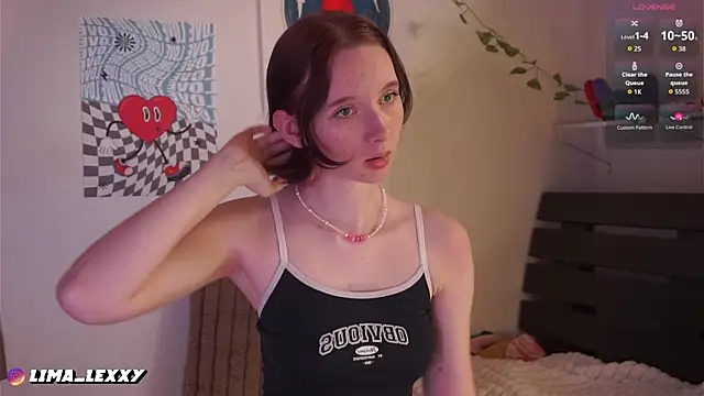 Snapshot of LimaLexxx chatting on May 2026 02:28:01 AM LimaLexxx online show from May 2026 02:28:01 AM