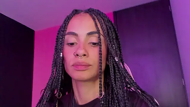 Snapshot of Juanadearco5 chatting on December 2024 06:35:02 PM Juanadearco5 online show from December 2024 06:35:02 PM