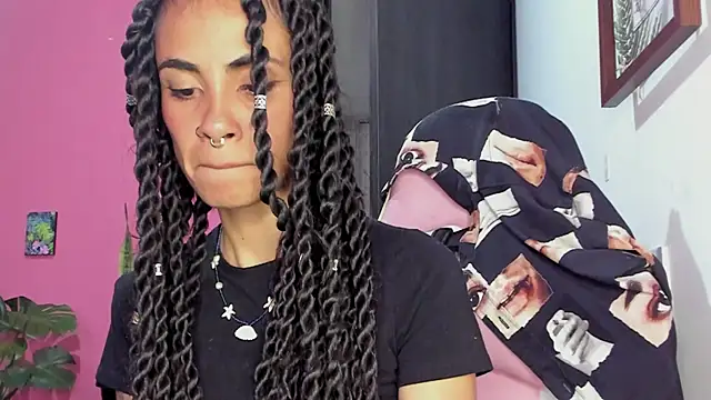 Snapshot of Juanadearco5 chatting on January 2025 10:34:02 PM Juanadearco5 online show from January 2025 10:34:02 PM