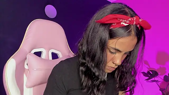 Snapshot of Juanadearco5 chatting on January 2025 10:51:02 PM Juanadearco5 online show from January 2025 10:51:02 PM