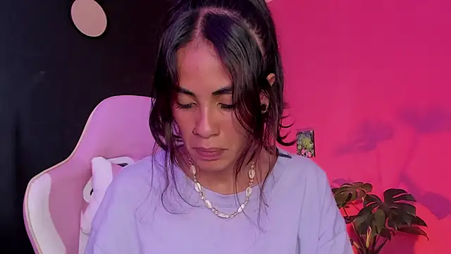 Snapshot of Juanadearco5 chatting on March 2025 05:33:01 PM Juanadearco5 online show from March 2025 05:33:01 PM