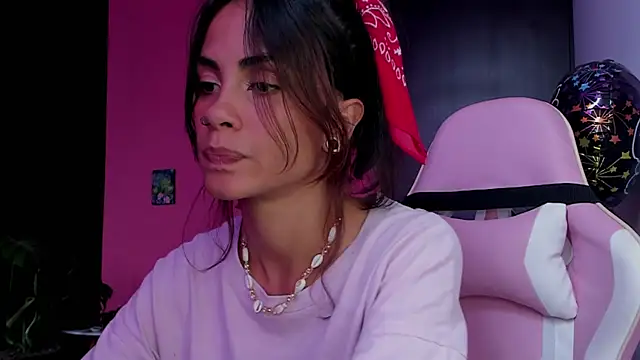 Snapshot of Juanadearco5 chatting on March 2025 05:50:01 PM Juanadearco5 online show from March 2025 05:50:01 PM