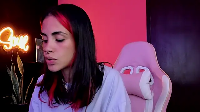 Snapshot of Juanadearco5 chatting on September 2025 09:26:01 PM Juanadearco5 online show from September 2025 09:26:01 PM