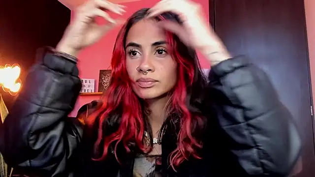 Snapshot of Juanadearco5 chatting on September 2025 10:20:02 PM Juanadearco5 online show from September 2025 10:20:02 PM