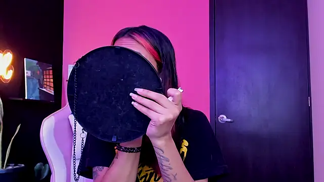 Snapshot of Juanadearco5 chatting on September 2025 02:52:01 PM Juanadearco5 online show from September 2025 02:52:01 PM