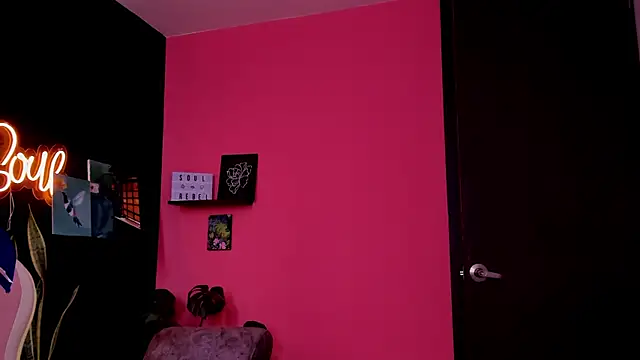 Snapshot of Juanadearco5 chatting on September 2025 02:43:01 PM Juanadearco5 online show from September 2025 02:43:01 PM