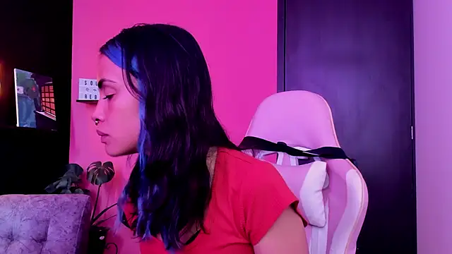 Snapshot of Juanadearco5 chatting on October 2025 02:38:01 PM Juanadearco5 online show from October 2025 02:38:01 PM