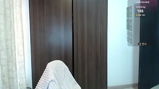 Snapshot of lanna_1878 chatting on April 2026 01:34:01 PM lanna 1878 online show from April 2026 01:34:01 PM