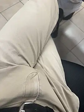 Snapshot of hotisraeli chatting on February 2025 12:39:02 PM hotisraeli online show from February 2025 12:39:02 PM