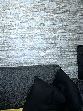 Snapshot of ExclusiveLeexx chatting on October 2025 12:15:01 PM ExclusiveLeexx online show from October 2025 12:15:01 PM