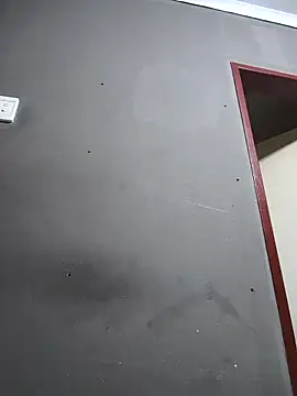 Snapshot of ExclusiveLeexx chatting on December 2025 08:46:01 PM ExclusiveLeexx online show from December 2025 08:46:01 PM