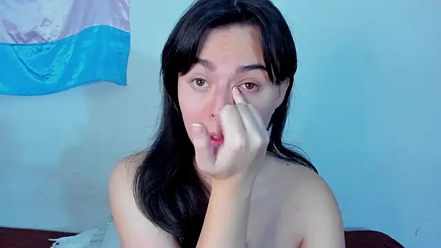 Snapshot of elizabethtaylorxxx chatting on April 2026 12:37:01 PM elizabethtaylorxxx online show from April 2026 12:37:01 PM