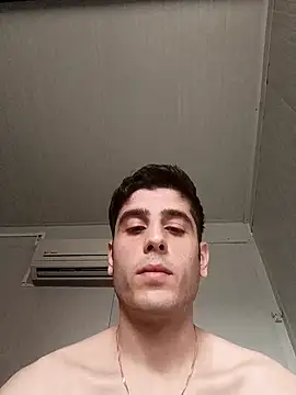 arenn1997 online show from November 2025 12:05:01 PM