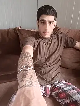 arenn1997 online show from April 2026 12:06:02 PM