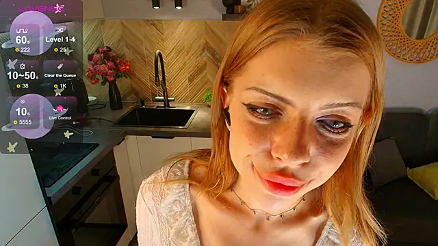 Snapshot of Hannah_Carr chatting on June 2026 11:42:01 AM Hannah Carr online show from June 2026 11:42:01 AM