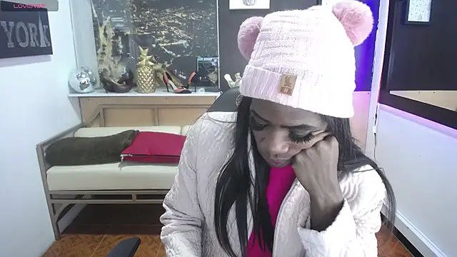 enderlis online show from March 2025 01:59:01 AM